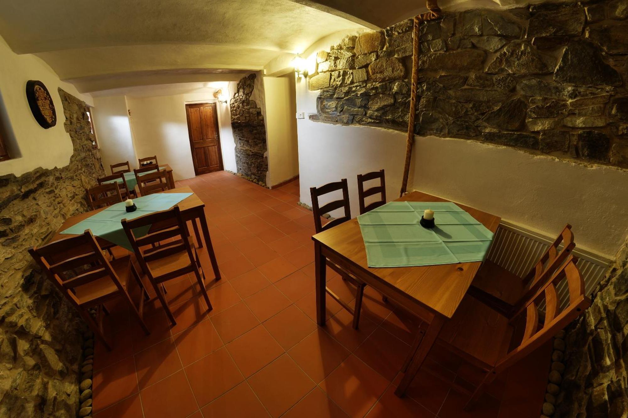 Hotel Ruzek Hranice  Extérieur photo
