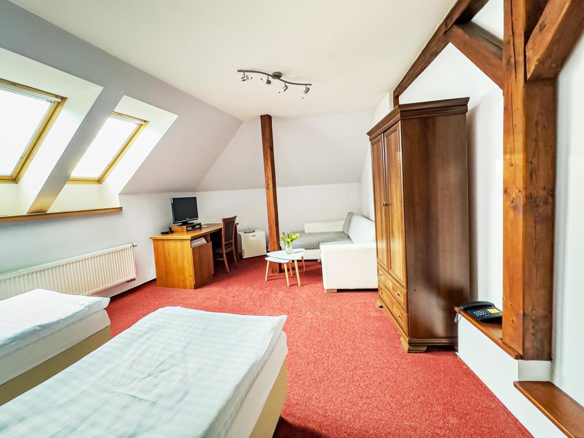 Hotel Ruzek Hranice  Extérieur photo