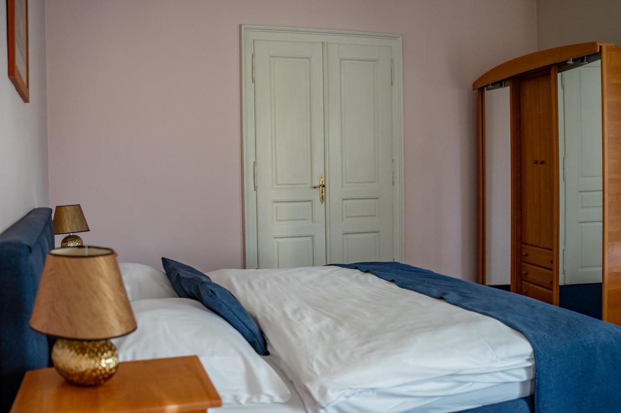 Hotel Ruzek Hranice  Extérieur photo