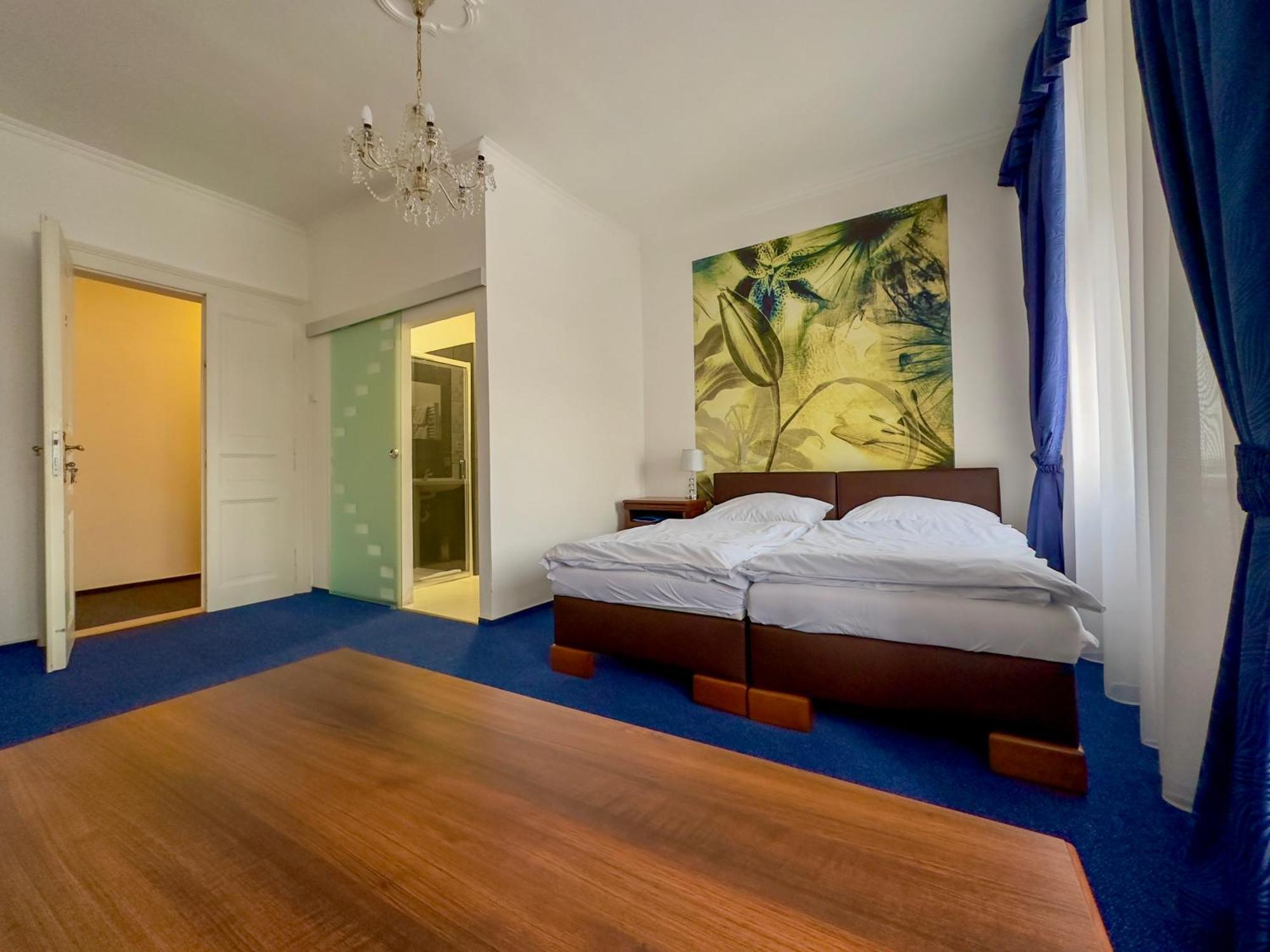Hotel Ruzek Hranice  Extérieur photo